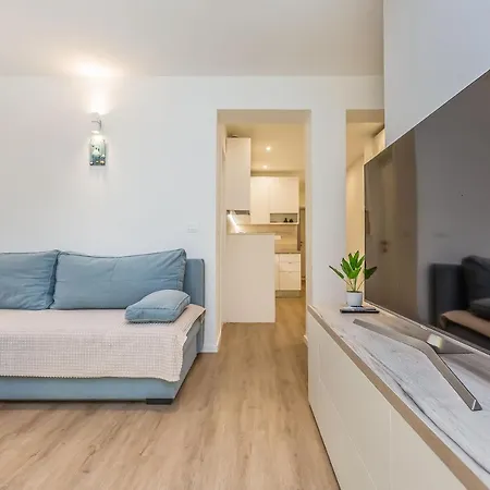 Apartment Maestral Makarska