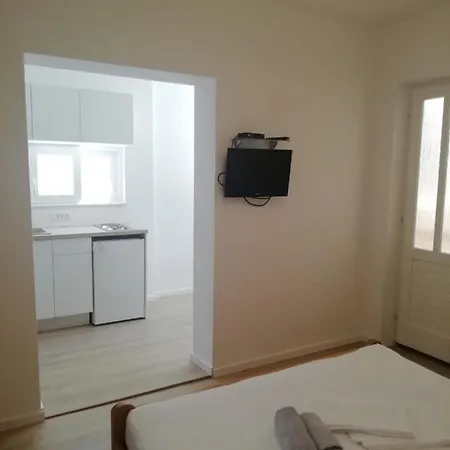 Maestral Apartment *